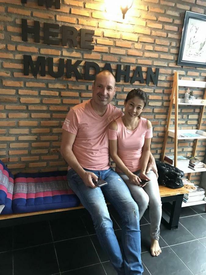 Baantung Homestay ムックダーハーン エクステリア 写真