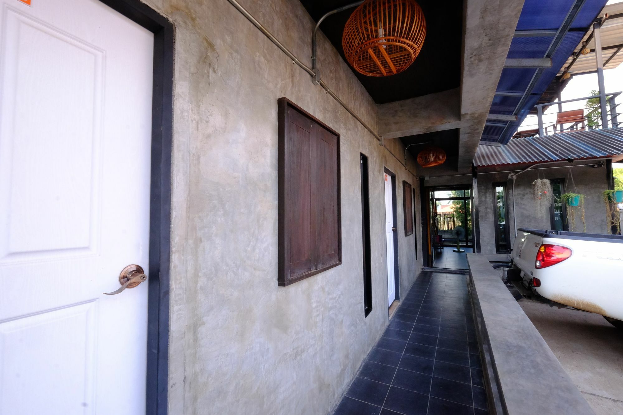 Baantung Homestay ムックダーハーン エクステリア 写真