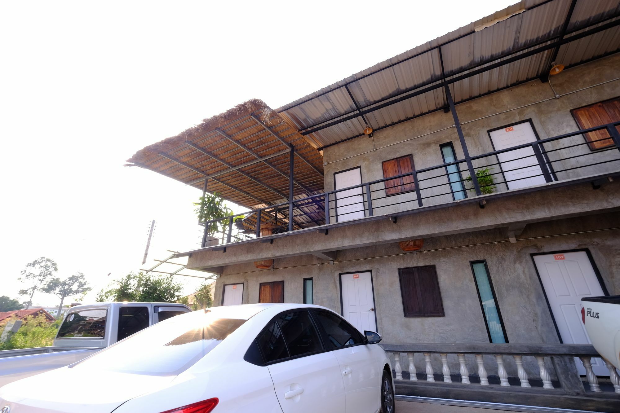 Baantung Homestay ムックダーハーン エクステリア 写真